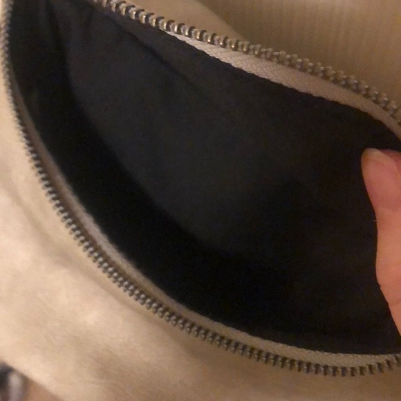 Hollister Purse - Picture 2 of 4